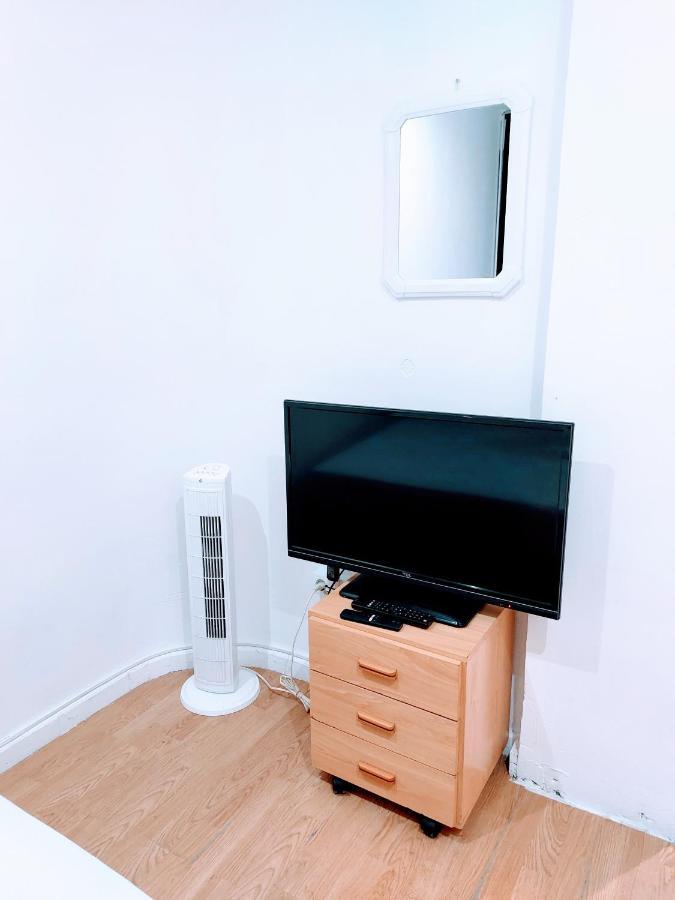 Habitacion Privada Con Cama Doble Valencie Exteriér fotografie